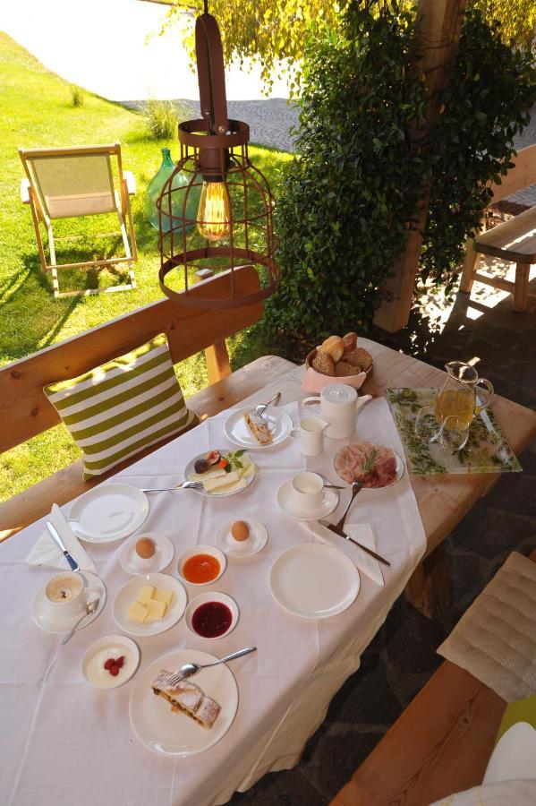Schiessstandhof Bed & Breakfast Montagna Luaran gambar